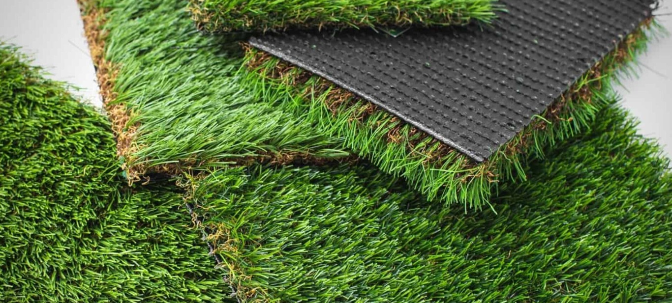High-quality sports turf samples for athletic field installation in Richland, WA